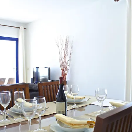 Puerto Rubicon מלון