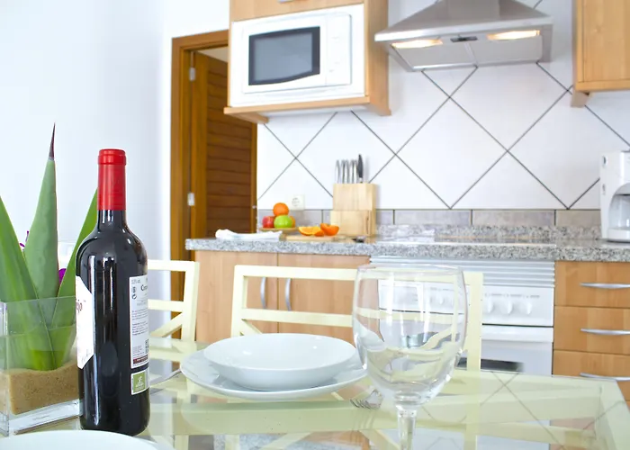 מלון Puerto Rubicon 4*