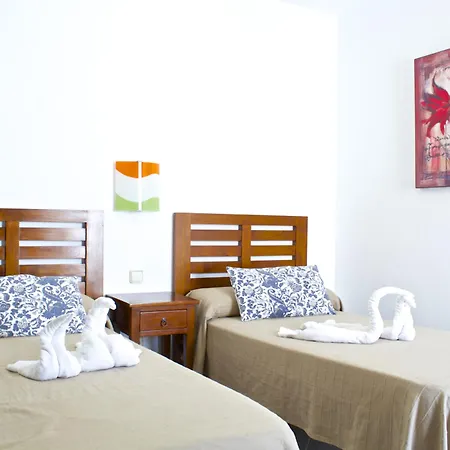 Puerto Rubicon מלון 4*