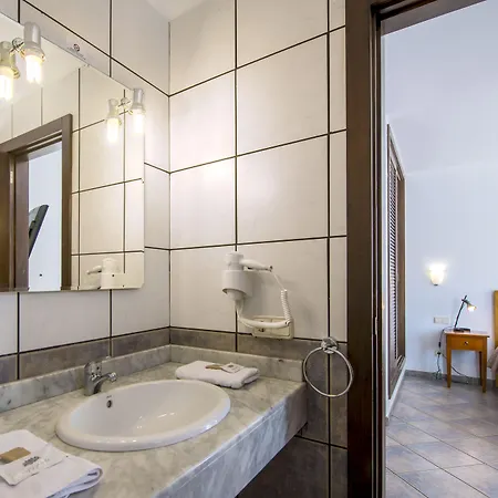 Puerto Rubicon Hotel 4*