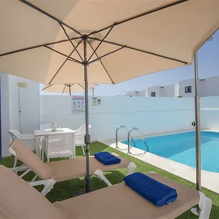 Puerto Rubicon Otel Playa Blanca