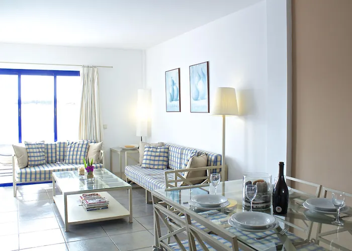 Puerto Rubicon Playa Blanca