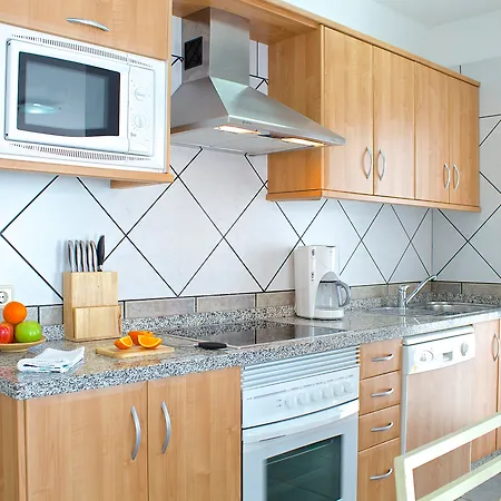 Puerto Rubicon Playa Blanca (Lanzarote)